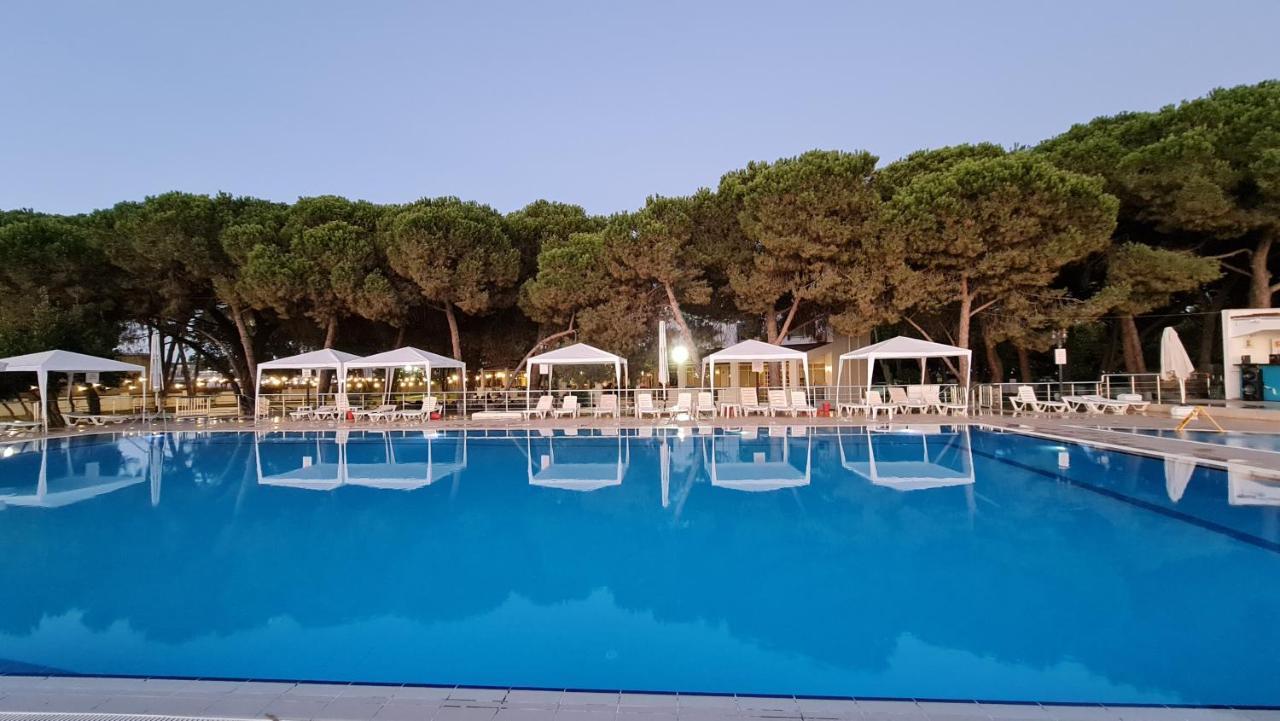 Sporkoey Hotel & Beach Club Darıca Exteriér fotografie