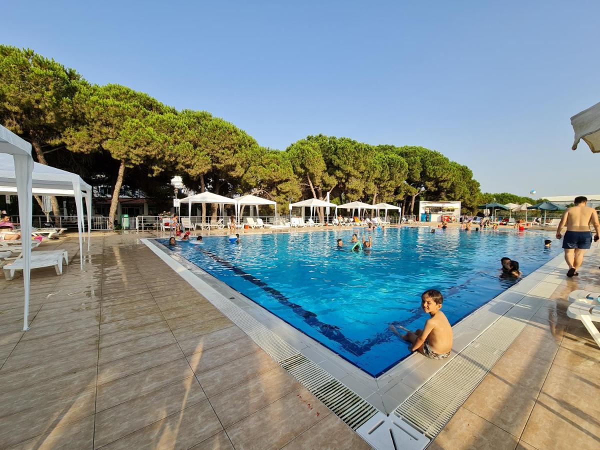 Sporkoey Hotel & Beach Club Darıca Exteriér fotografie